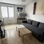 20m2 Stationnement Gratuit Wifi 4 Rue Proudhon شقة كليرمونت-فيراند
