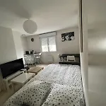 شقة 20m2 Stationnement Gratuit Wifi 4 Rue Proudhon